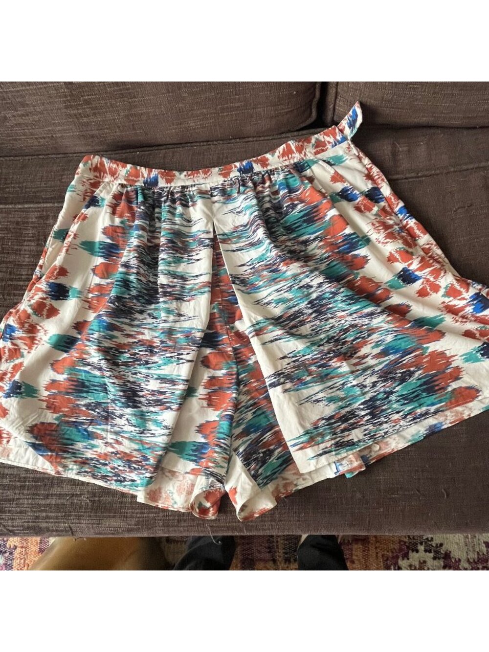 TIBI Silk‎ Abstract/Aztec Print Shorts Size 10